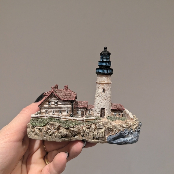 Other - Small Resin Handcrafted Lighthouse Figurine